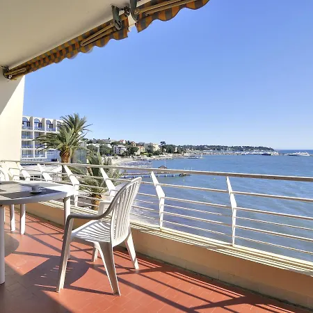 Apartment Eden Beach 3 *